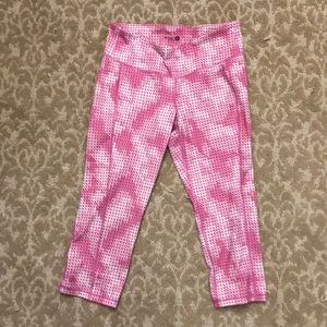 Old Navy Active Capris